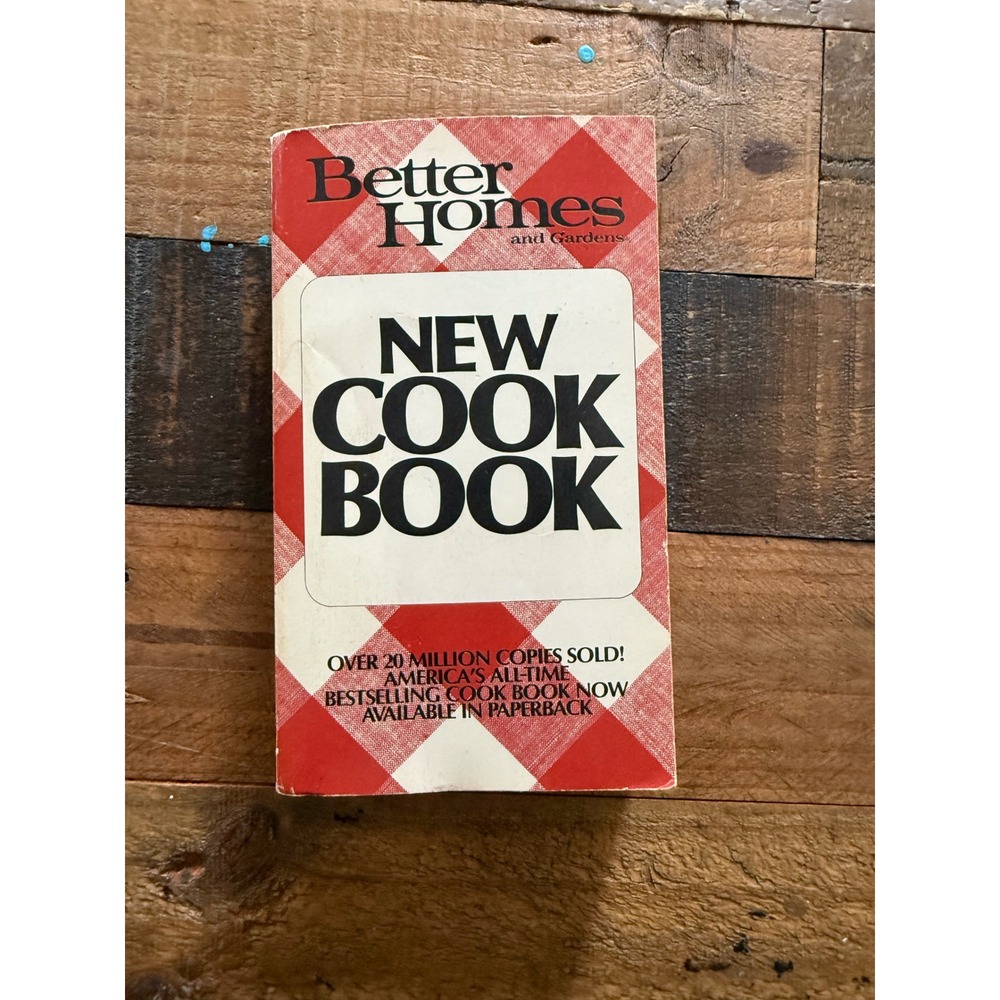 Better Homes and Gardens New Cook Book 1981 Bantam Paperback Gingham 0553148664